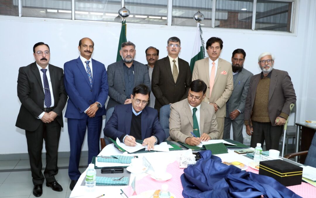 A high-level MoU ceremony was held between PATCO and Green Agritech Farms under the chairmanship of Syed Murtaza Hassan Andrabi, Chairman PARC/PATCO Board of Directors.